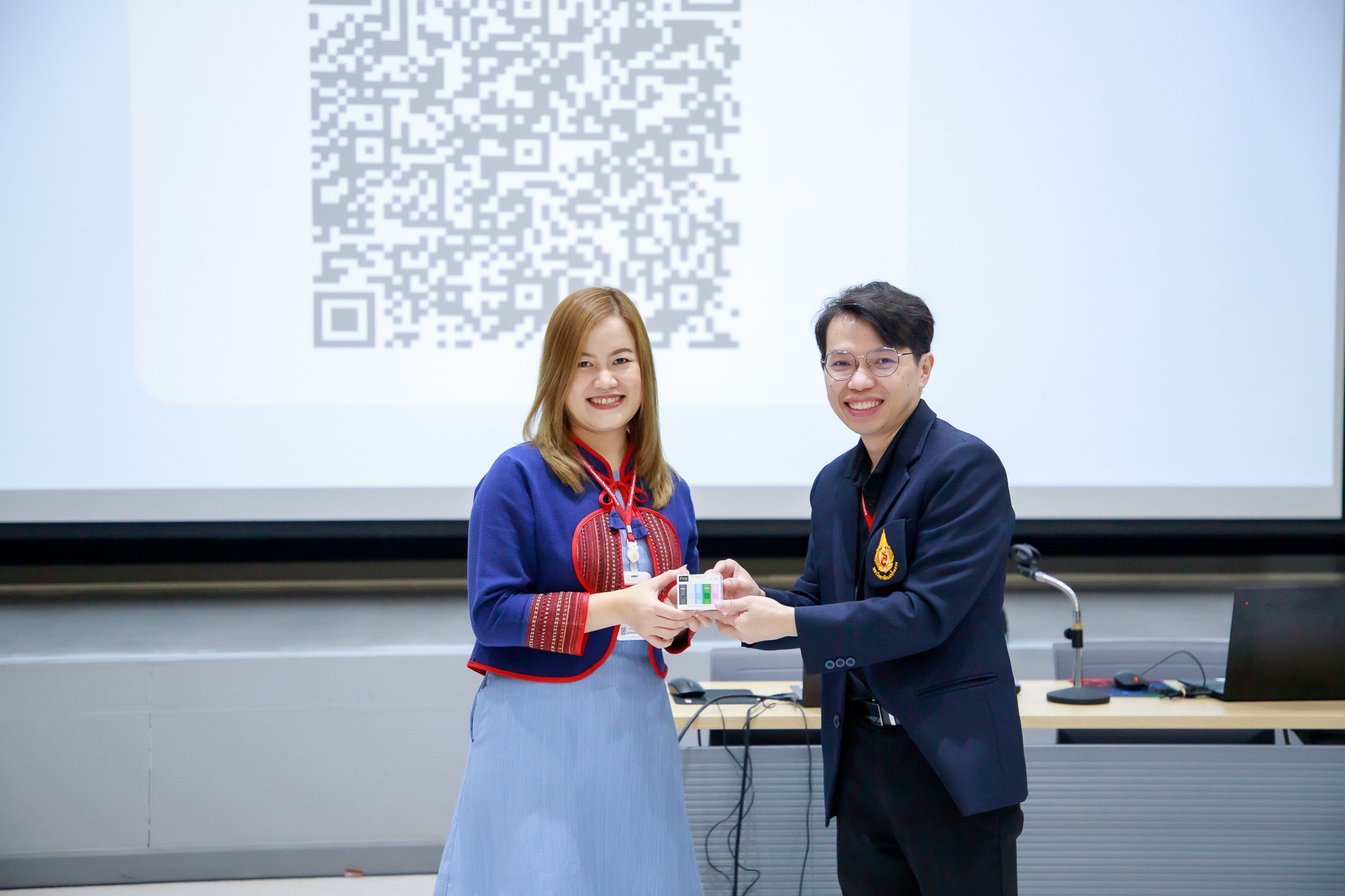 media-item6